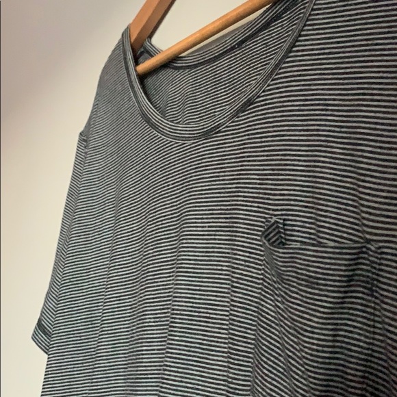 Lululemon calm short sleeve T - Picture 3 of 5
